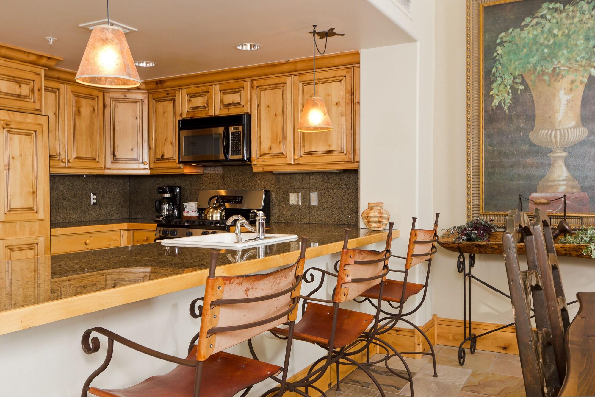 Lodges At Deer Valley Парк Сити Екстериор снимка
